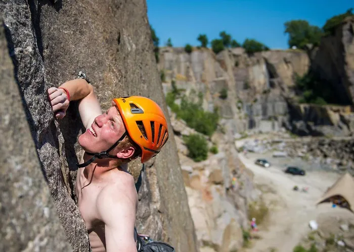 6 Person In Allinge-Sandvig